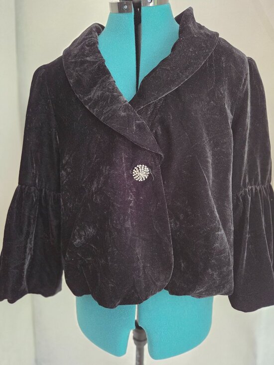 Worthington Jackets & Blazers - Velvet 3/4 inch Sleeve Formal Wrap